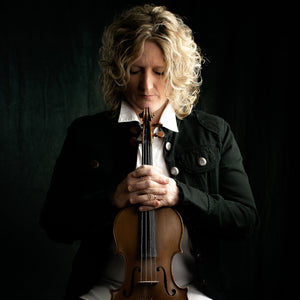 The Fiddler in Question: Deanie Richardson